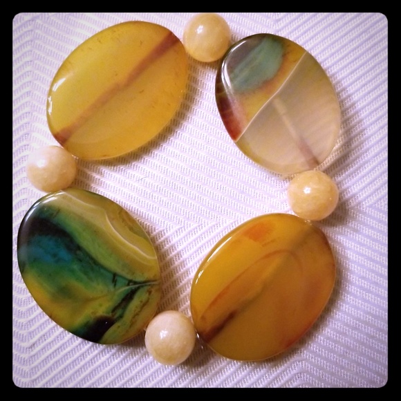 Jewelry - Stone bracelet